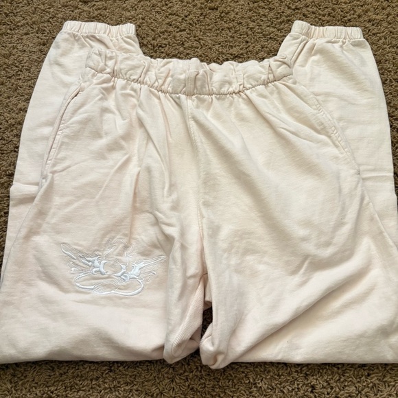 boys lie shoot your shot sweatpants small in beige - Picture 3 of 5